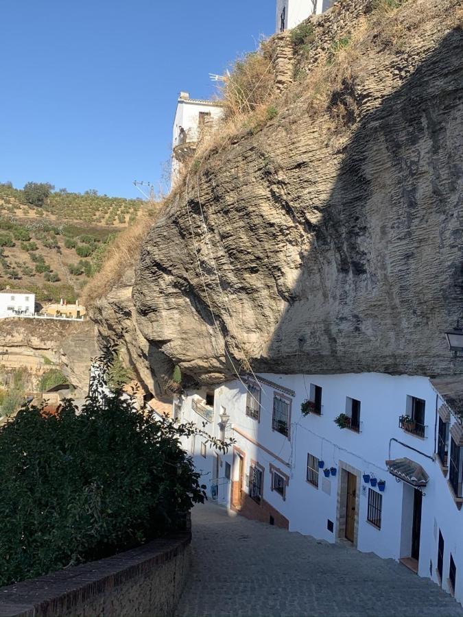 Apartamentos3Cuevas Setenil De Las Bodegas Екстер'єр фото