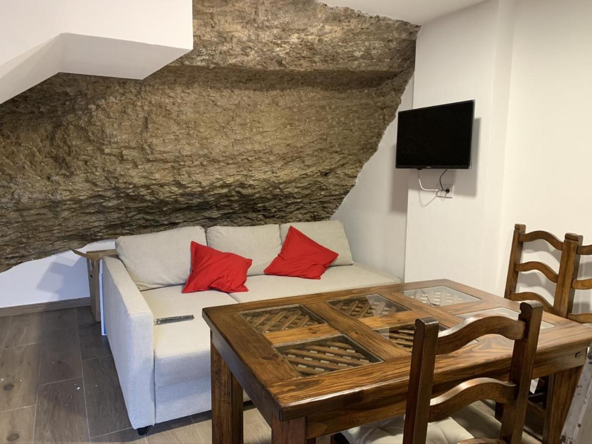 Apartamentos3Cuevas Setenil De Las Bodegas Екстер'єр фото